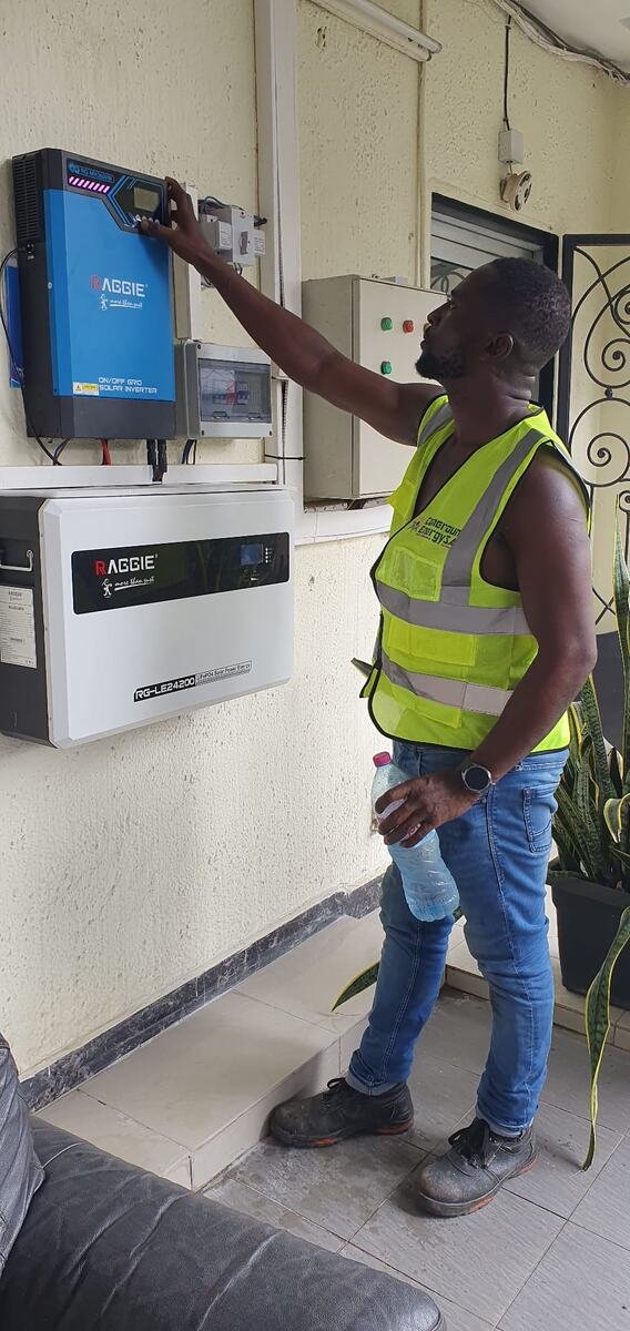 Installation et mise en service — Cameroun Energy
