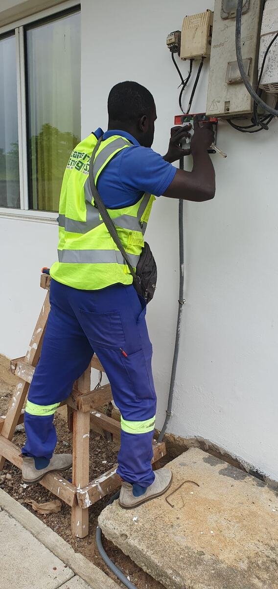 Installation et mise en service — Cameroun Energy