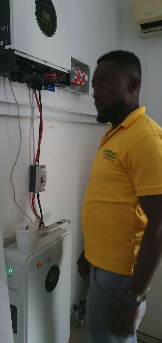 Installation et mise en service — Cameroun Energy