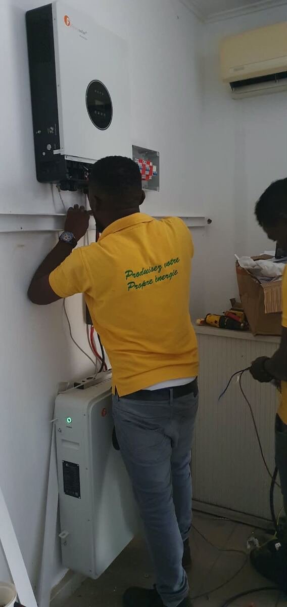 Installation et mise en service — Cameroun Energy