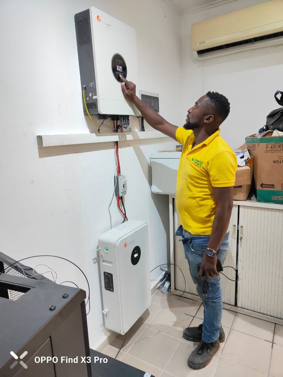 Installation et mise en service — Cameroun Energy