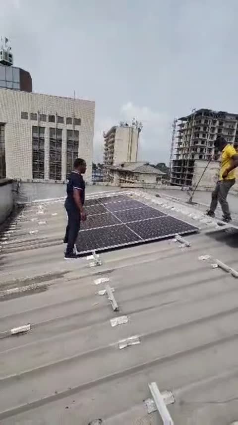 Vidéo — sur le chantier — Cameroun Energy